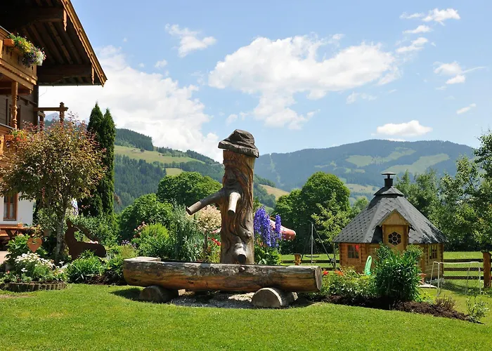 Aparthotel Biohof Ebengut Maria Alm am Steinernen Meer